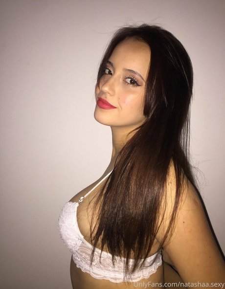 natashaasexy star erotic photos