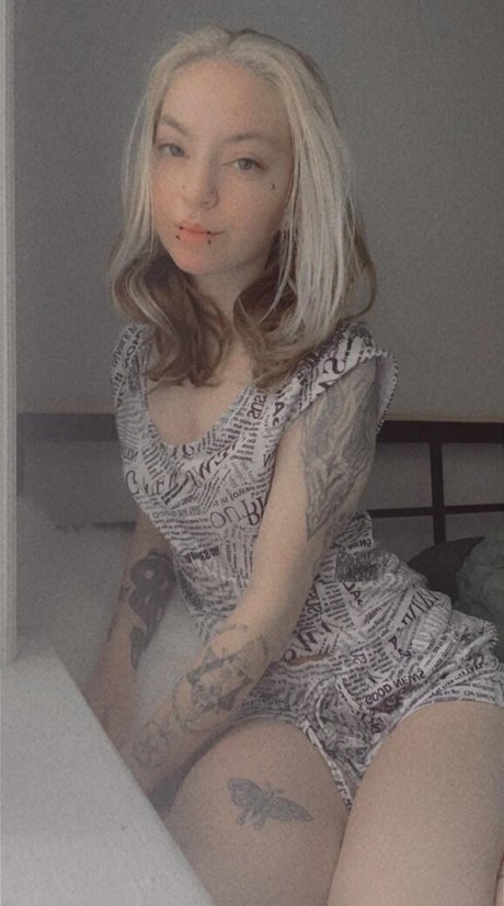 blonde milf onlyfans hot galleries