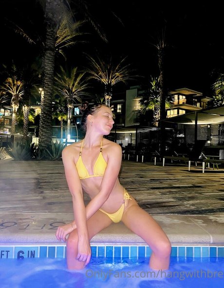 hang with bre pornstar exclusive pictures