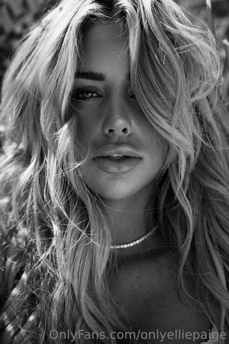 big ass onlyfans pretty picture