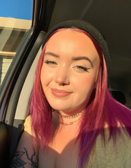 20 years old onlyfans sexy nudes picture