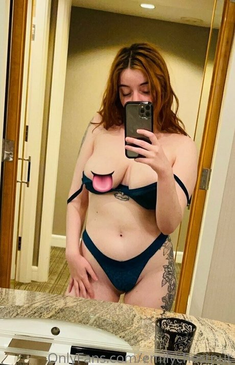 emilychestnut nude pornstar galleries