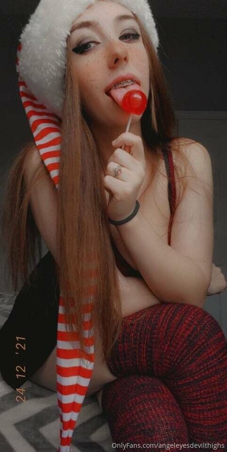 Angel Eyes Devil Thighs adult actress galleries