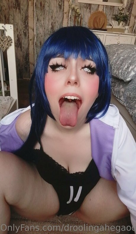 DroolingAhegaoQueen star exclusive galleries