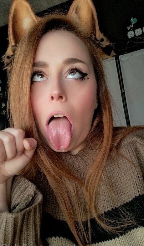 DroolingAhegaoQueen pornstar free image