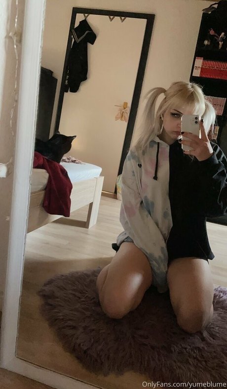 Yumeblume star high quality photos