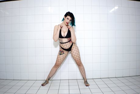 nerdy teen onlyfans free xxx galleries