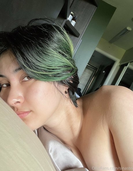 Sinastri adult model image