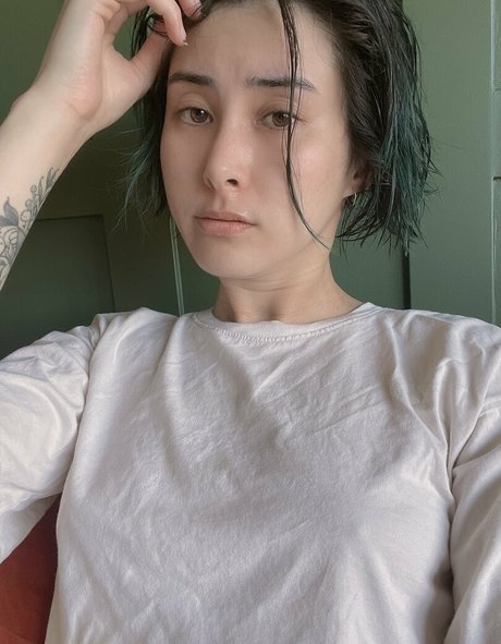 shaved onlyfans pretty pics