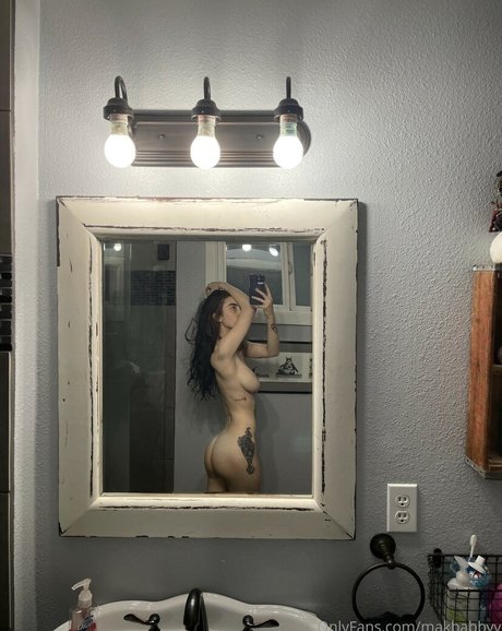 makbabbyy erotic model archive