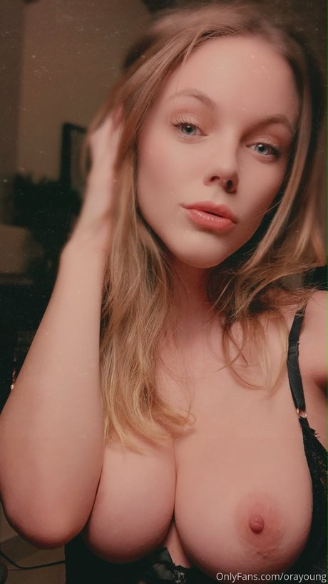 asian influencer onlyfans free images