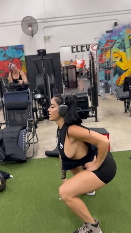 Alysia Magen free actress galleries