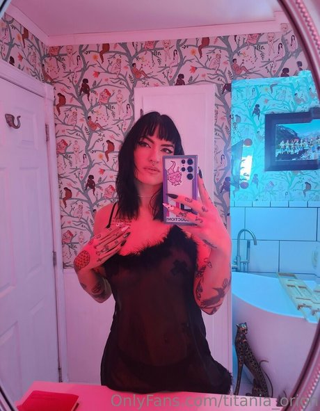 titania orion model xxx image