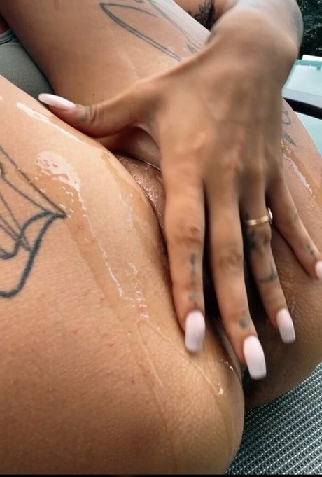 hottest thick onlyfans nude archive