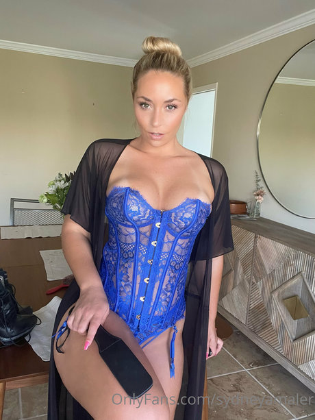 mirror onlyfans sexy nudes archive