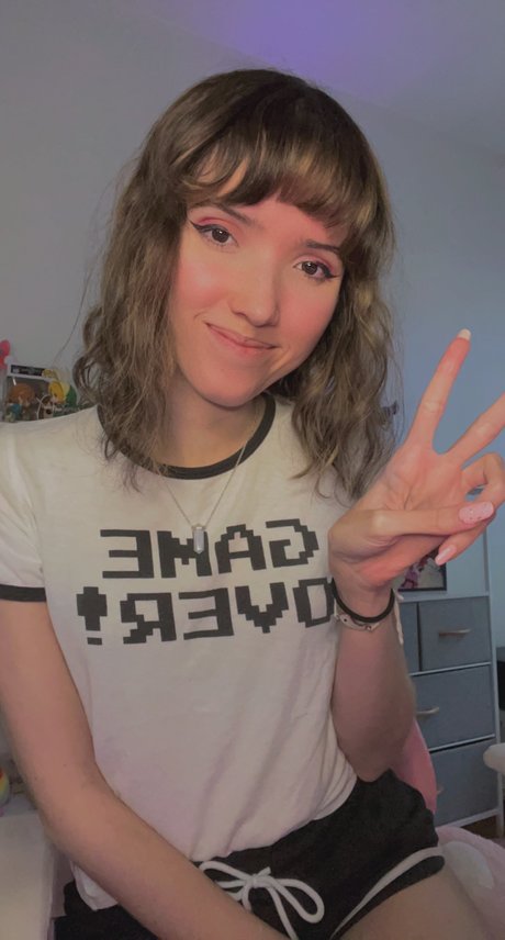 petite slut onlyfans porn pics