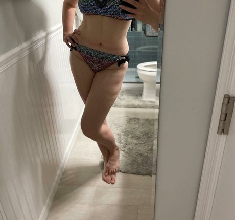 Emily Sequoia pornstar image