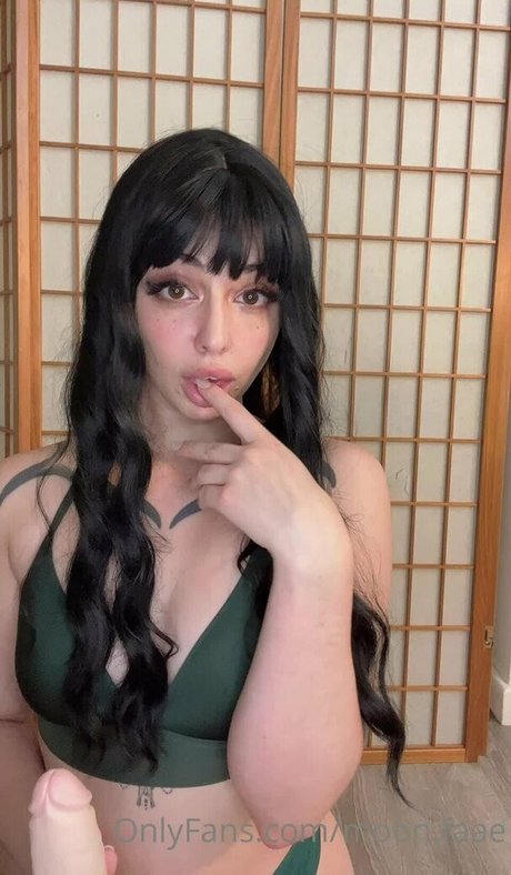 moon faae Profile Pic