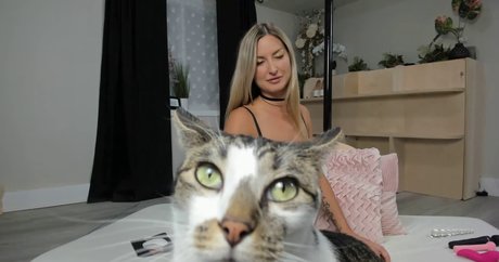 curvy onlyfans sexy nude image