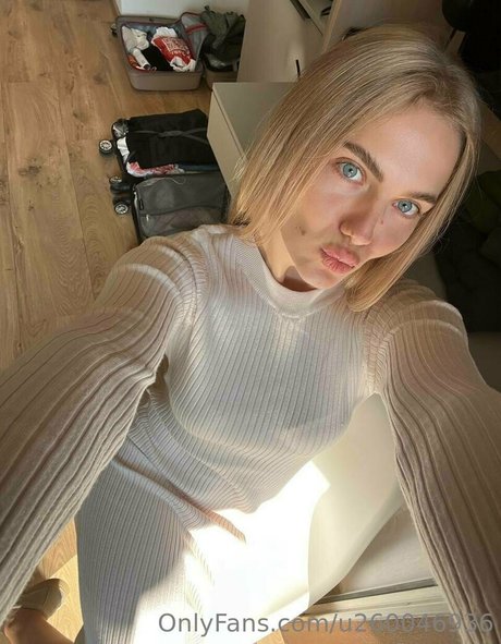 eva e nude star galleries