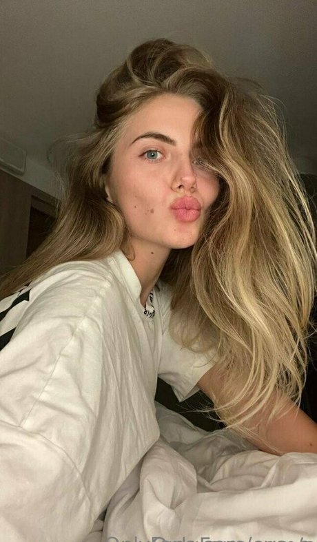 eva e star nude photos