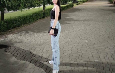 Sally Salisbury pornstar xxx photo