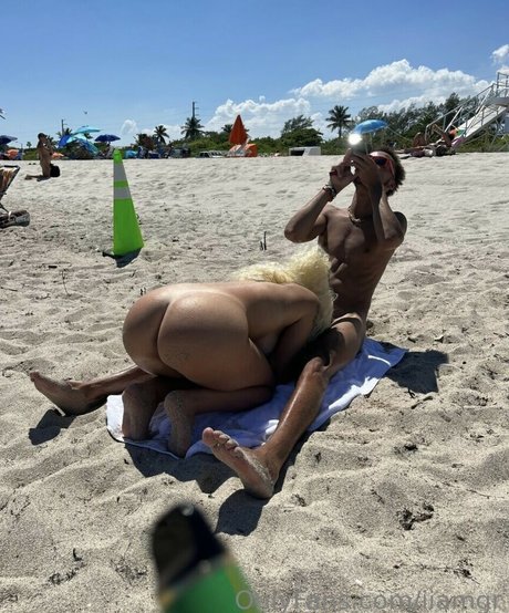 black cuckold onlyfans hot xxx pic