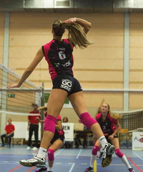 lesbian massage onlyfans pornos photos