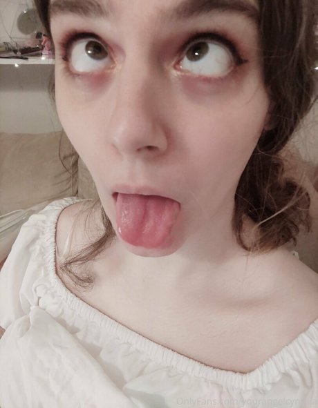 shaved onlyfans erotic photos