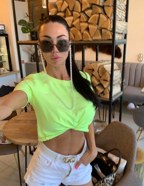 pregnant milf onlyfans xxx image