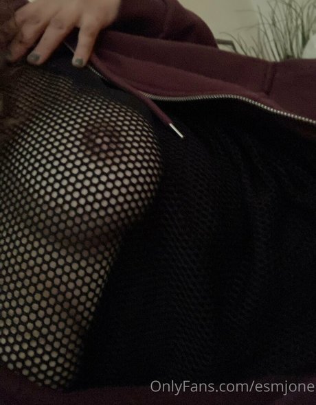 esmjone exclusive model picture