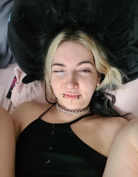 meaghanisdead model exclusive galleries