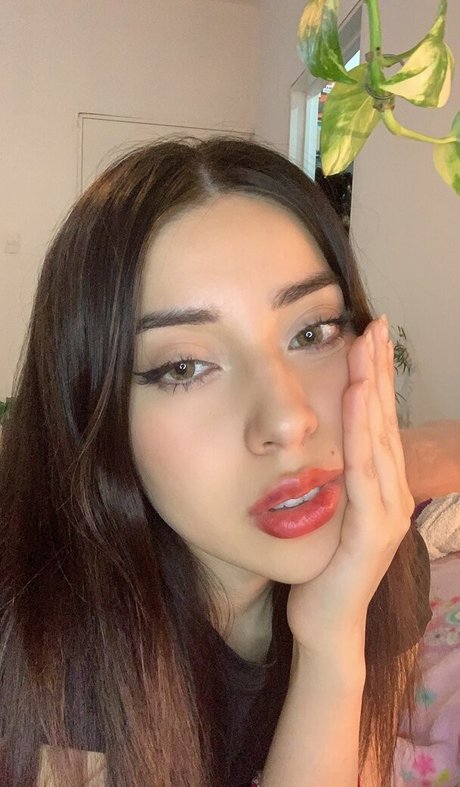 shemale outdoor onlyfans perfect photo