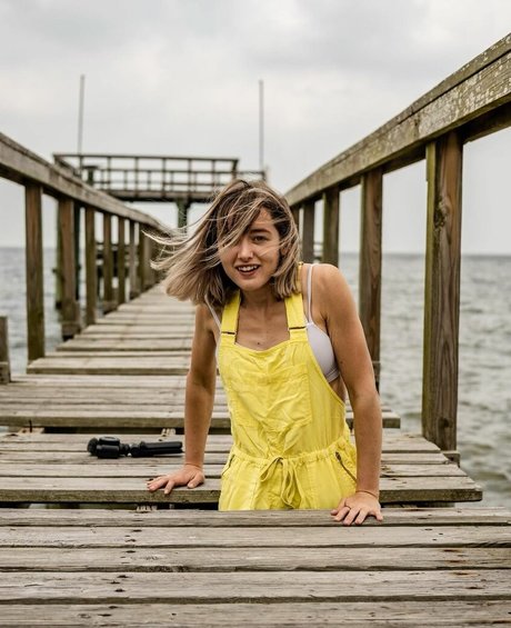 Billie Webb star pretty galleries