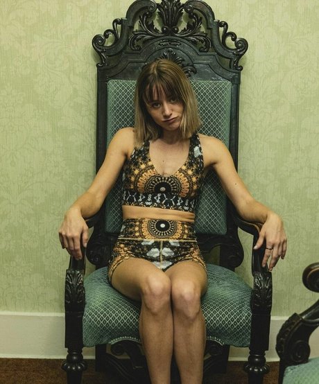 Billie Webb beautiful actress pictures