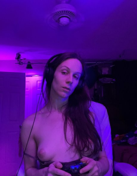 oliviawould adult actress pictures