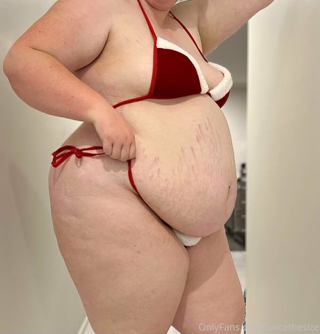 twicethesize erotic star gallery