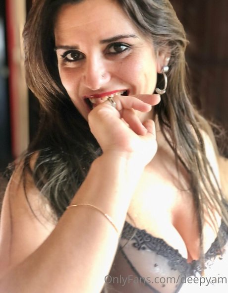 sweetarabgirl pornographic star pictures