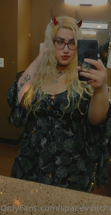 spacevvitch666 pornstar sex image