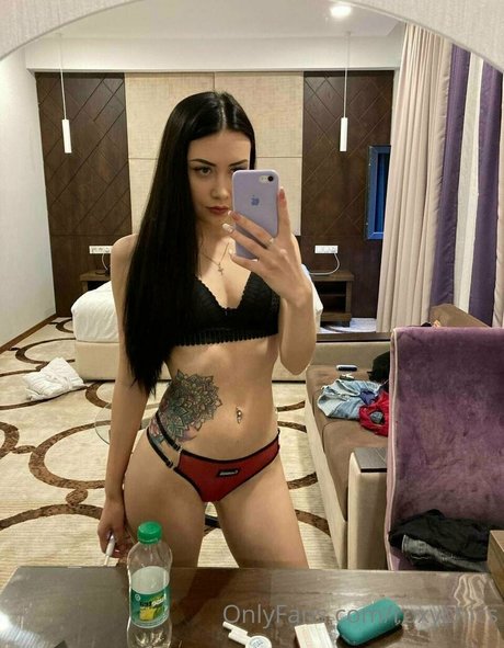 roxychics hd pornstar image