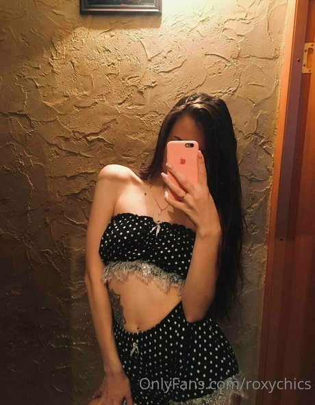 roxychics nudes actress pics