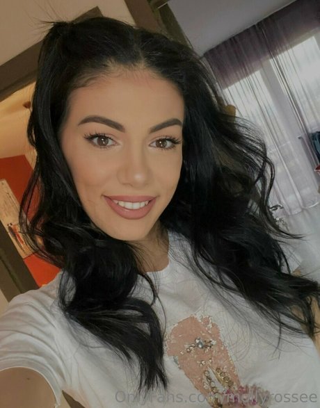 mollyrossee pornstar adult photos