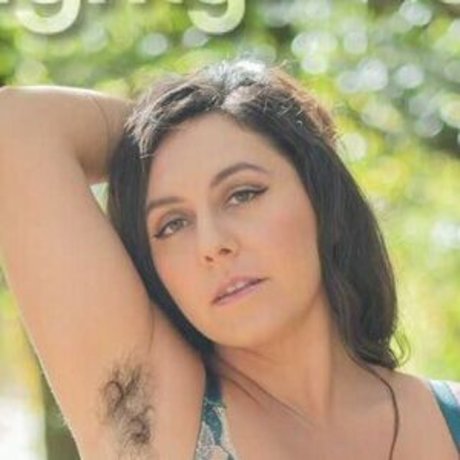 NaughtyNatural star top pic