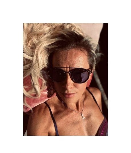 loveislove01 free pornstar photos