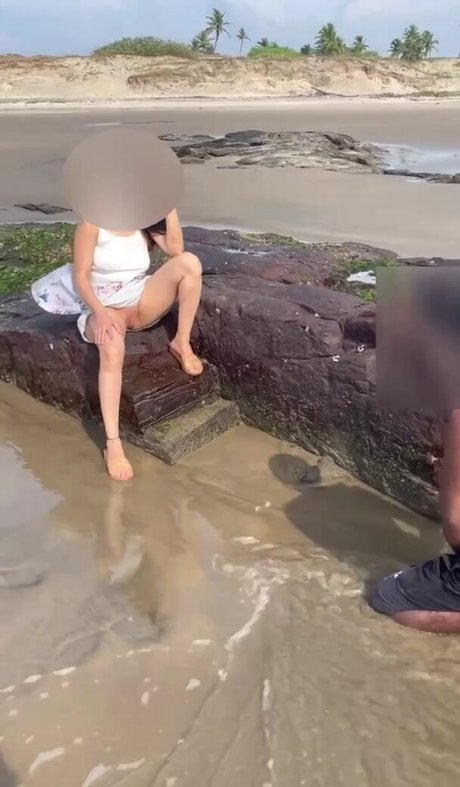 Sexyindianwife star images