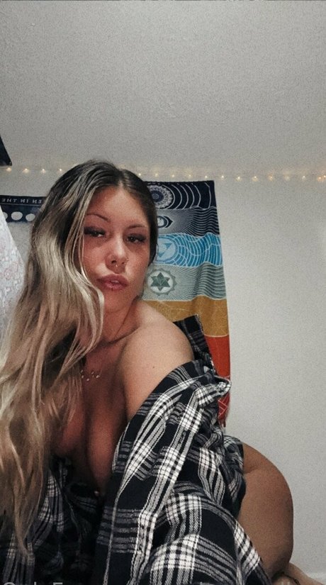 underwoodkenz art actress archive