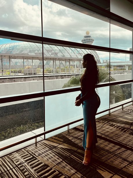 Sandani Fernando hd pornstar pic