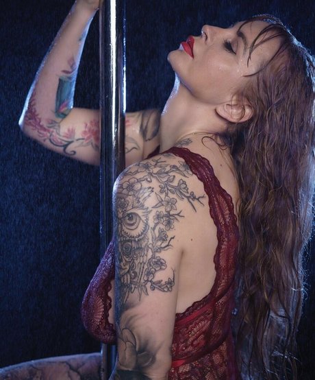 MayasWorld high quality actress pic