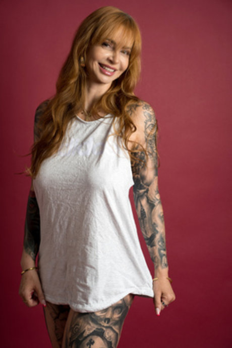 MayasWorld star sexy photos