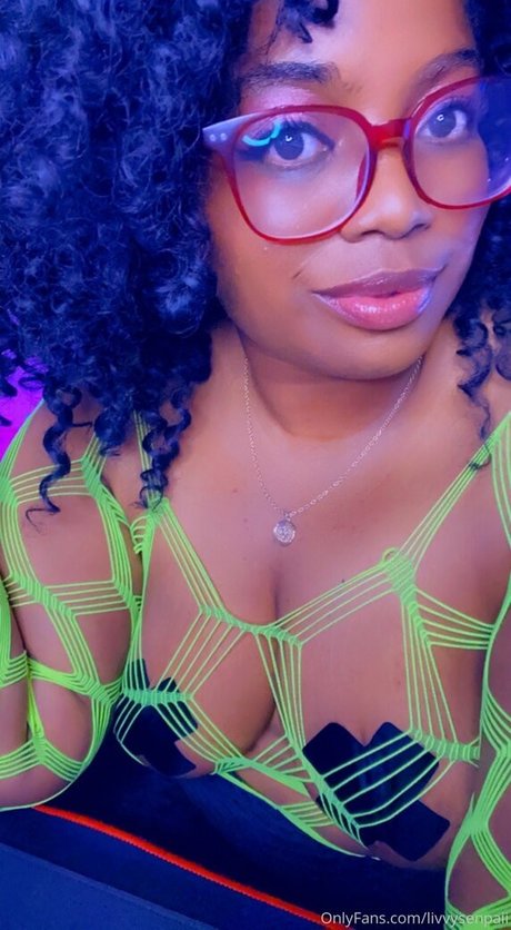 brown eyes kitty onlyfans beautiful nude gallery